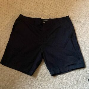 Slate & Stone Men’s lightweight black shorts